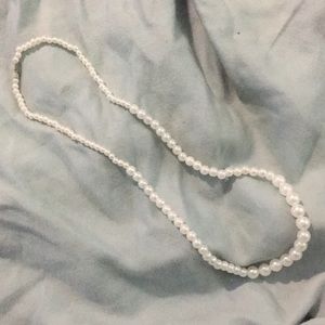 Costume Pearl necklace.